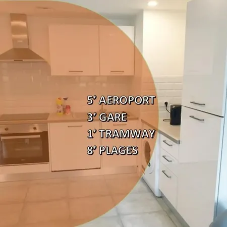 Апартаменты Renove 2023 Proche Aeroport 5min, Gare Sncf 2 Min, Tramway Au Pied De L'immeuble , Parking Possible, Renovated 2023 Near The Airport 5 Min, Train Station 2 Min, Tram Next To The Building 1 Min, Parking Possible