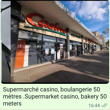 Renove 2023 Proche Aeroport 5min, Gare Sncf 2 Min, Tramway Au Pied De L'immeuble , Parking Possible, Renovated 2023 Near The Airport 5 Min, Train Station 2 Min, Tram Next To The Building 1 Min, Parking Possible Апартаменты Ницца