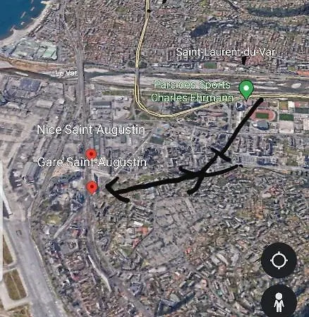 Renove 2023 Proche Aeroport 5min, Gare Sncf 2 Min, Tramway Au Pied De L'immeuble , Parking Possible, Renovated 2023 Near The Airport 5 Min, Train Station 2 Min, Tram Next To The Building 1 Min, Parking Possible Апартаменты *